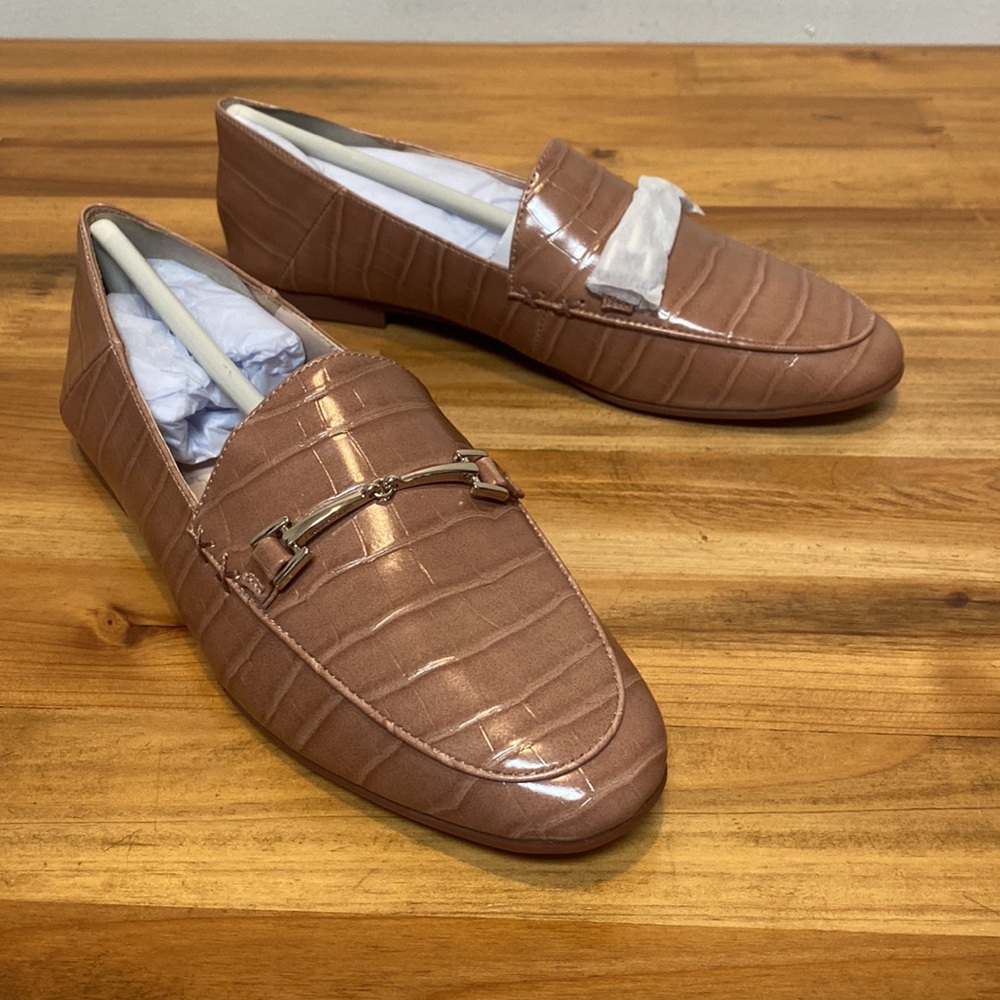 NWT Jenn Ardor Penny Loafers in Tan Crocodile Faux Leather